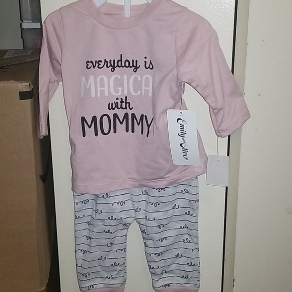 Baby Girl Matching Set - Picture 1 of 1
